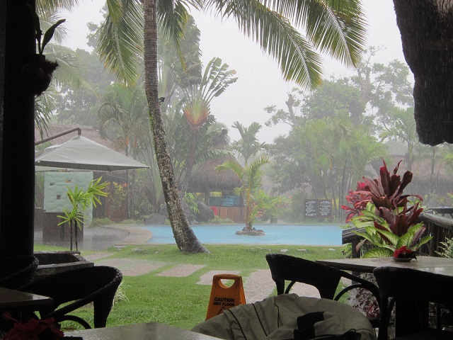 Fiji, Pacific Harbour, Storm en Regen